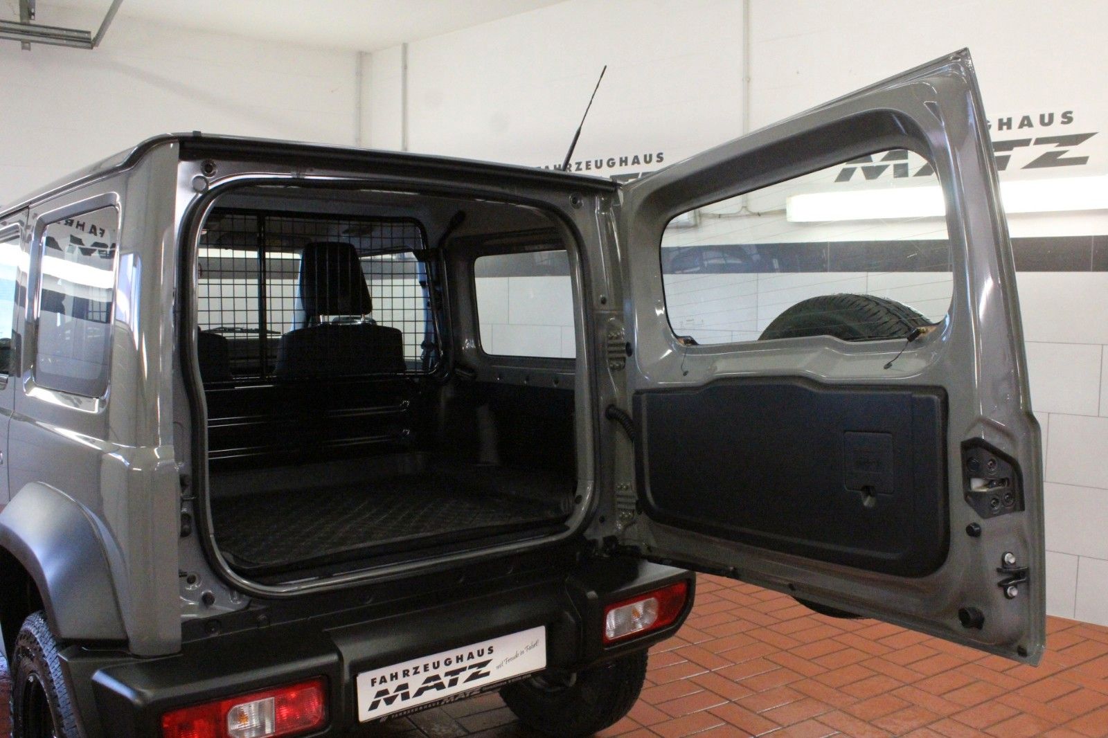 Fahrzeugabbildung Suzuki Jimny AllGrip NFZ Comfort *TOP-ZUSTAND!!!*