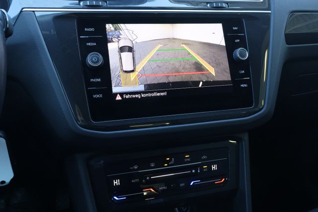 Volkswagen Tiguan 2.0 TDI Life ACC+KAM+LED+AMBIENT+AHK