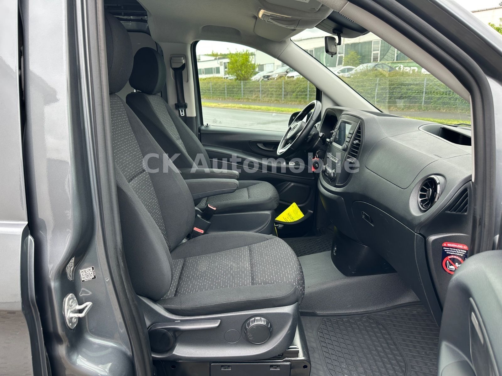 Fahrzeugabbildung Mercedes-Benz Vito Kasten 116 PRO Autom./Navi/Klima/Kamera/AHK