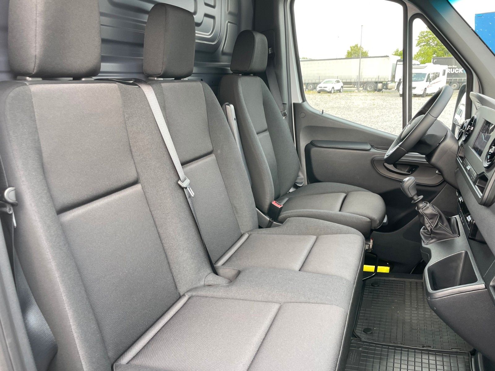 Fahrzeugabbildung Mercedes-Benz Sprinter III  317 CDI  Maxi Kamera