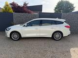 Ford Focus Turnier 1.0 EcoBoost 155 48V Titanium AHK  - Ford Focus: 1.4