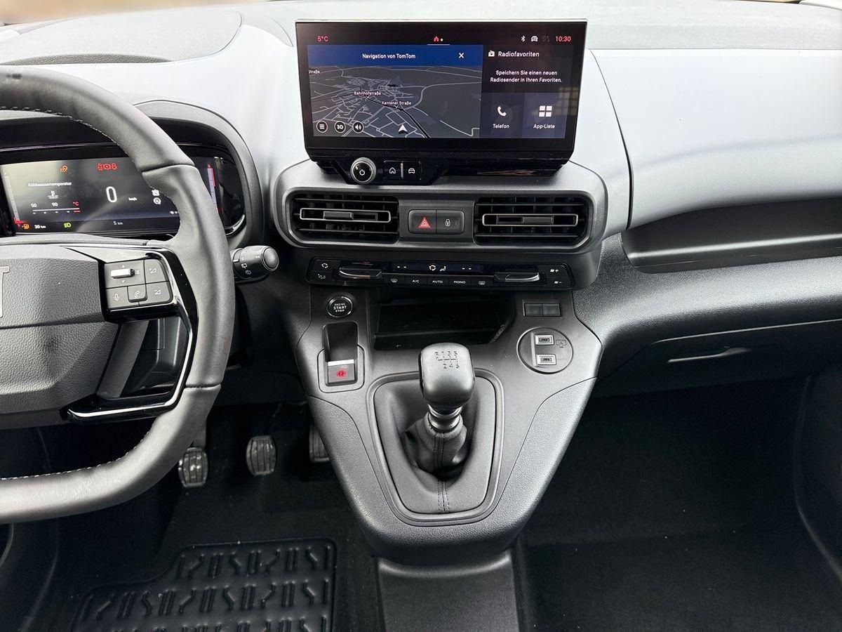 Fahrzeugabbildung Fiat Doblo L2 Kombi 100 MT6