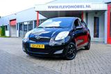 Toyota Yaris 1.0 VVTi Acces 5-türig 1e besitzer! - Toyota Yaris: Vvti