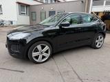 Jaguar E-PACE HSE AWD-PANO-HUD-NAVI-LEDER-CARBON - Jaguar in München