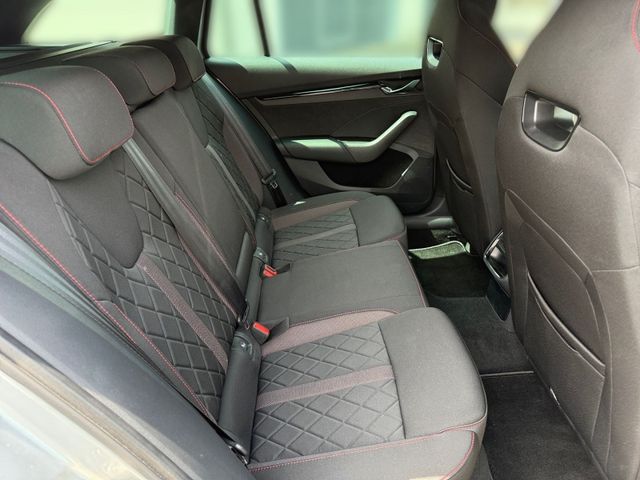Octavia Combi RS HUD+KAM+KESSY+LED+NAVI