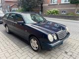 Mercedes-Benz Mercedes E280 4matic - gebrauchte Mercedes-Benz E 280 aus dem Jahr 1998