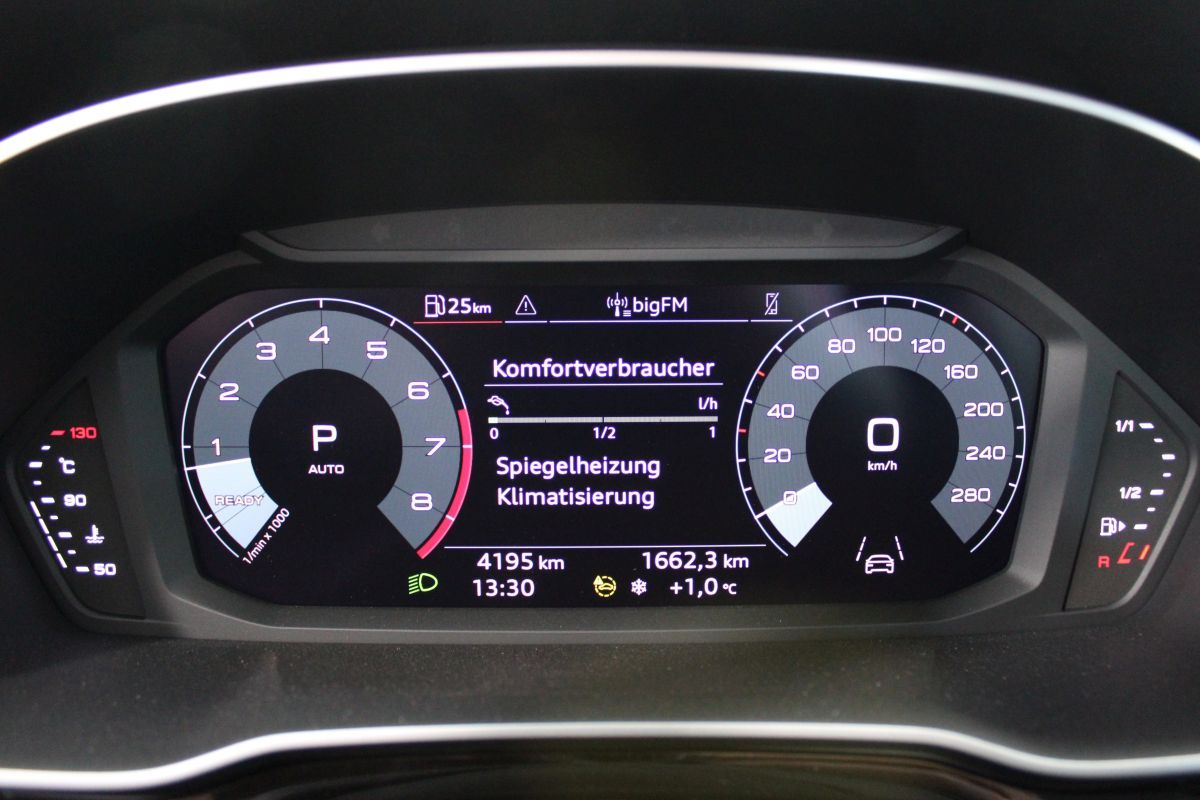Audi Q3 Sportback foto 8