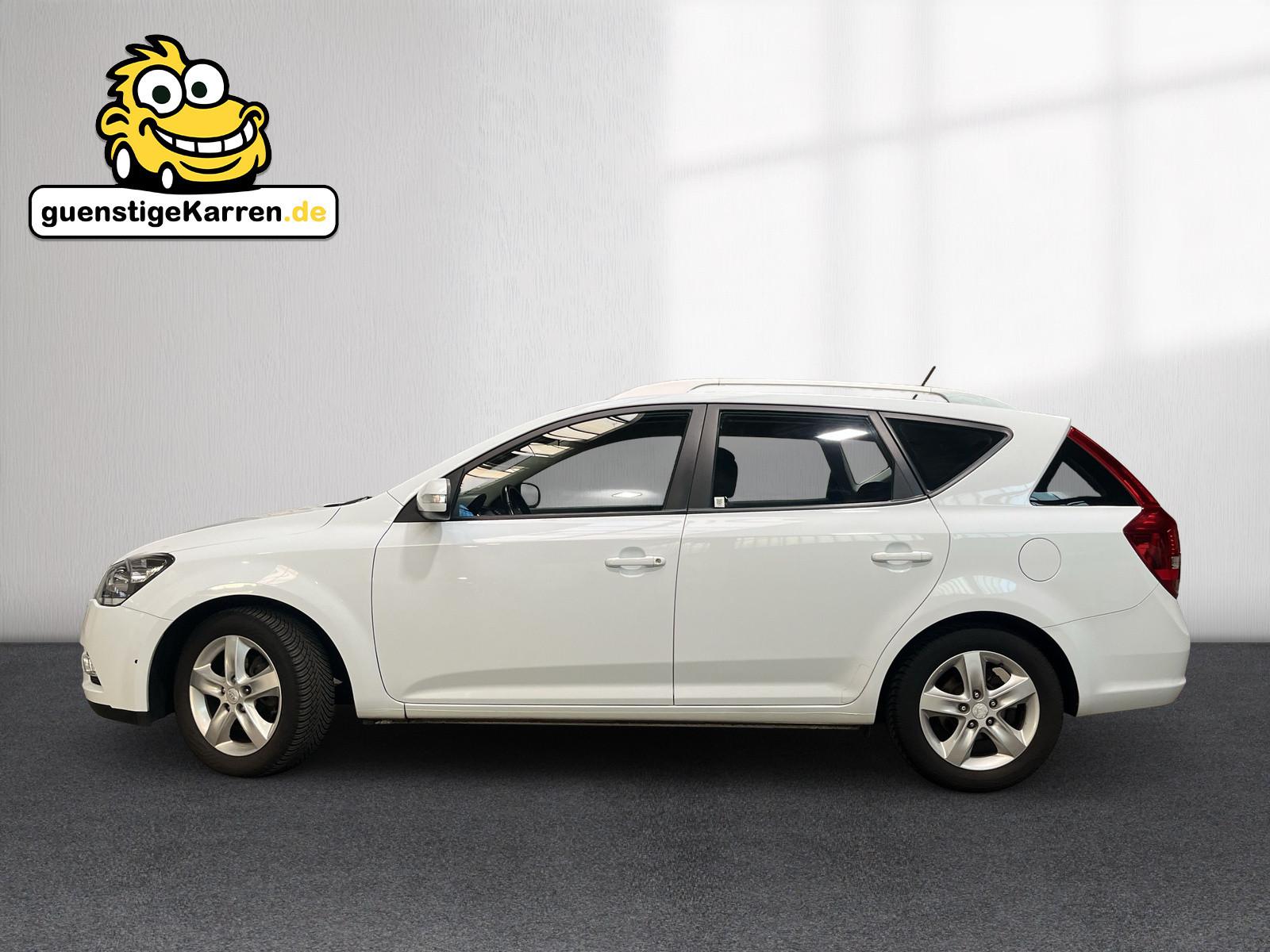 Kia cee'd 2011 — вигляд ззаду