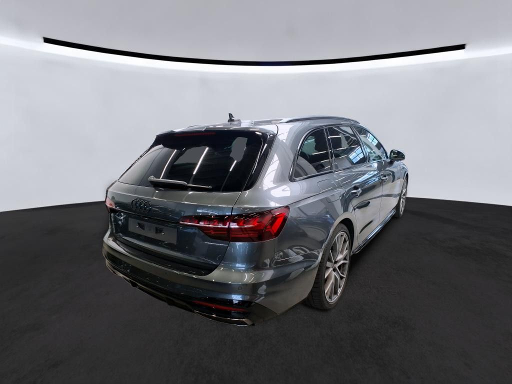 Fahrzeugabbildung Audi A4 Avant 40 TDI S-line Black Competition