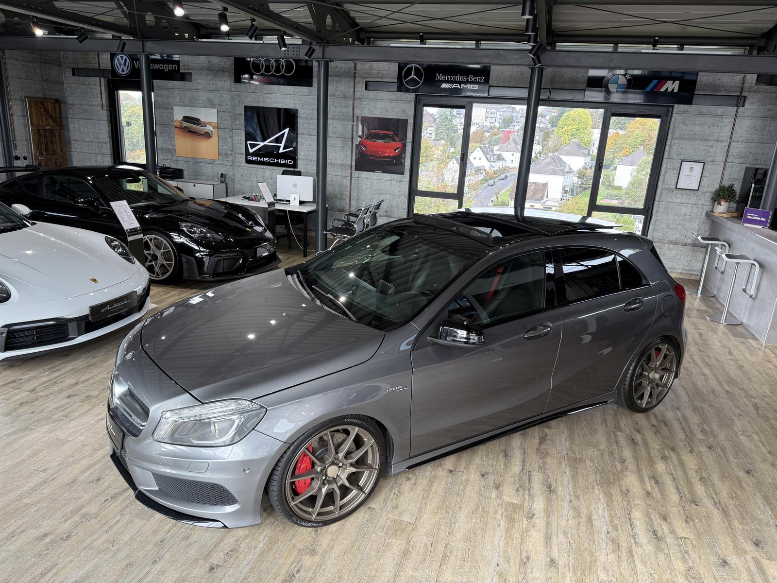 Mercedes-Benz A 45 AMG 4-Matic*PANORAMA*KAMERA*NAVI*H&R*19