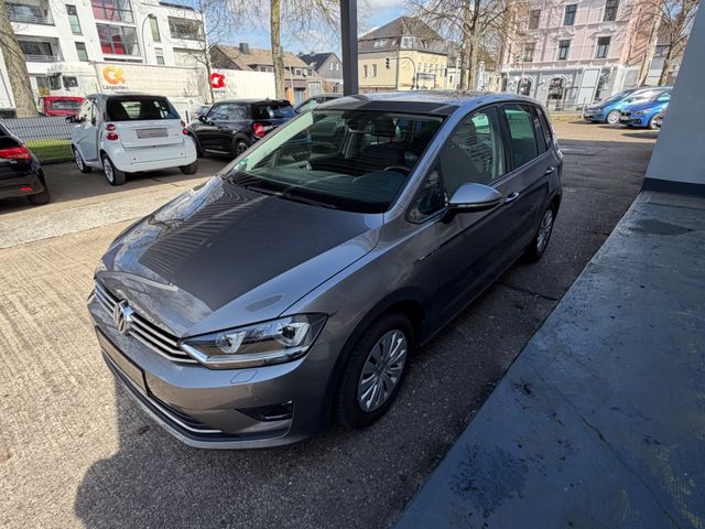 Fahrzeugabbildung Volkswagen Golf Sportsvan VII Autom.+Navi+Kamera+LM+WR+BT+