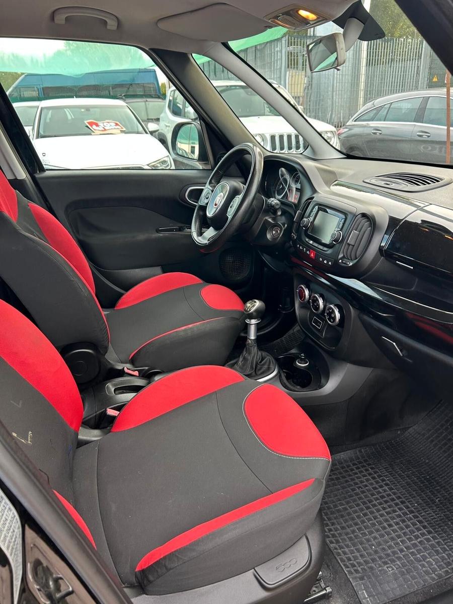 Fiat 500L 2015 — photo 11