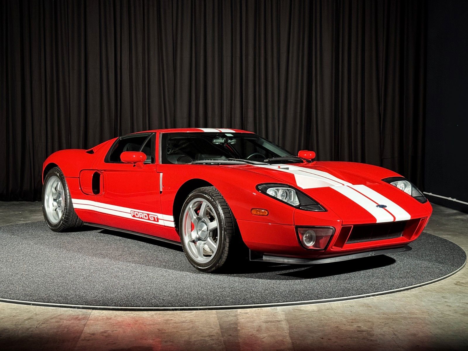 Fahrzeugabbildung Ford GT + Mark IV Red + MwSt. + CARFAX clean + BBS