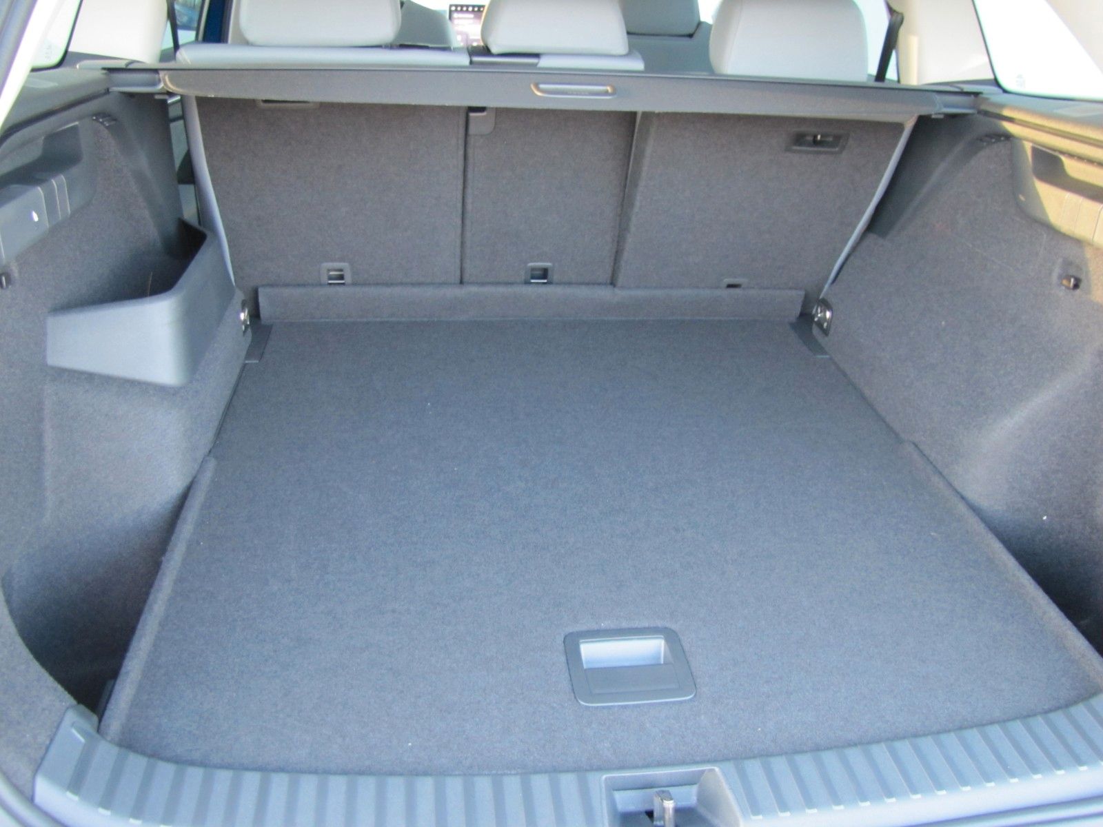 Fahrzeugabbildung SKODA Kodiaq Selection 2.0 TDI 150PS 7-Gang DSG