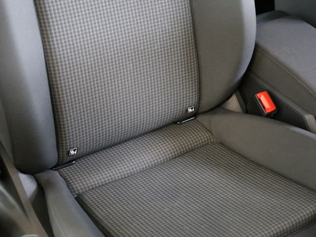 Volkswagen Caddy Maxi 2.0TDI NAVI KLIMA ACC STANDHZG AHK
