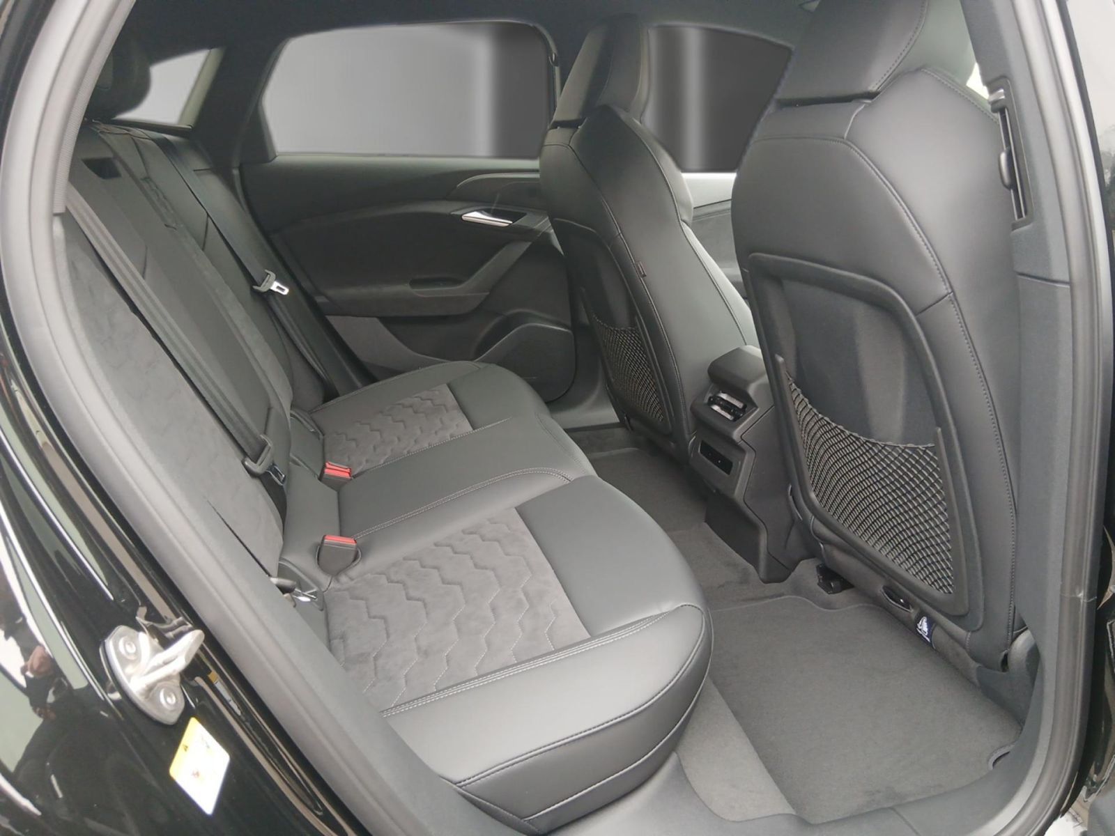Audi A6 e-tron - Bild 11