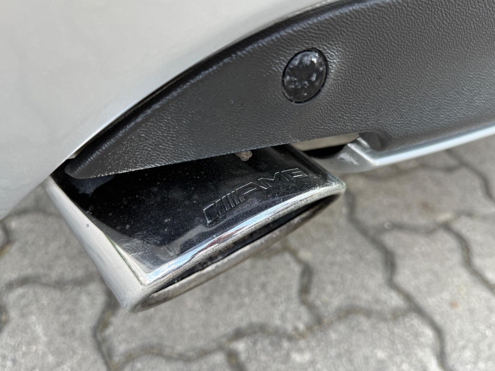 Mercedes-Benz E350 2005 — photo 22