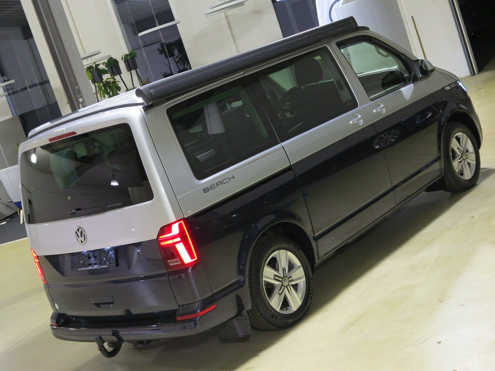 Volkswagen T6 California TDI2.0 4Mot DSG7 Beach DCC AHK Nav foto 3