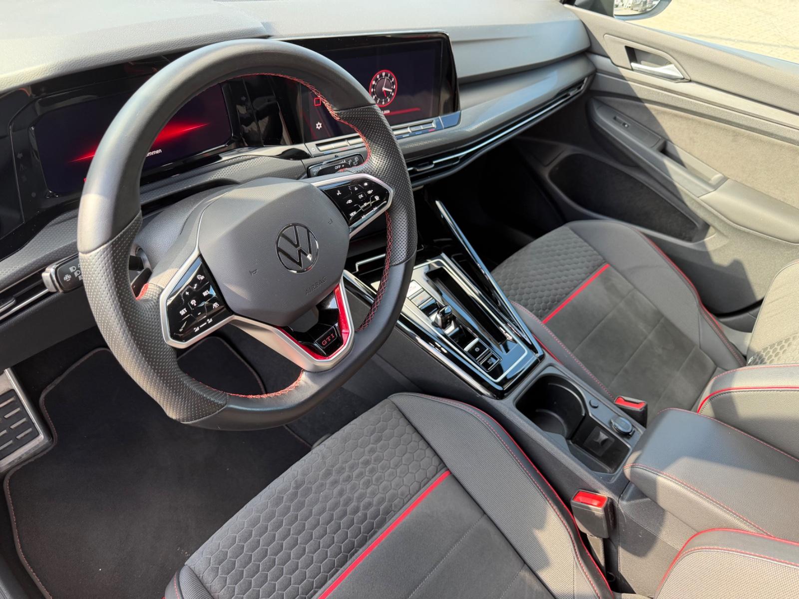 Volkswagen Golf 8 GTI Clubsport Pano/Akrapo/Garantie/kamera, миниатюра 2