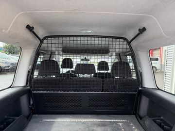 Volkswagen Caddy Maxi 2.0TDI Comfl.+LED+Navi+AHK+Sthzg