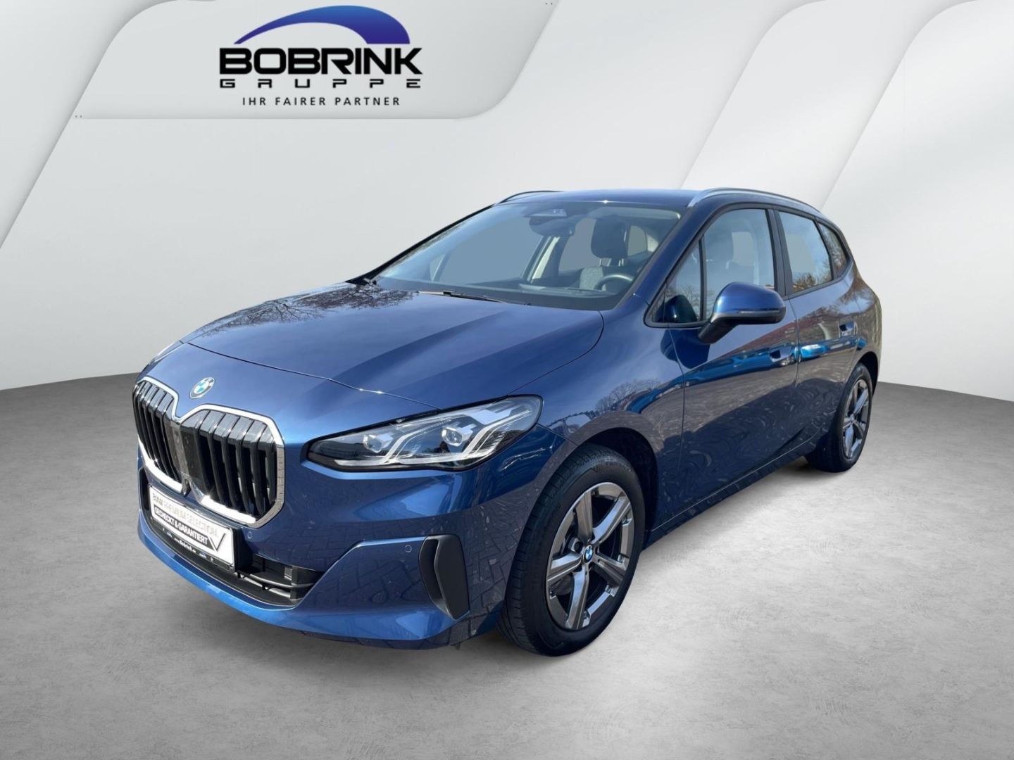 BMW 220 Active Tourer i AHK HUD Komf.zug Park.Ass.Pl
