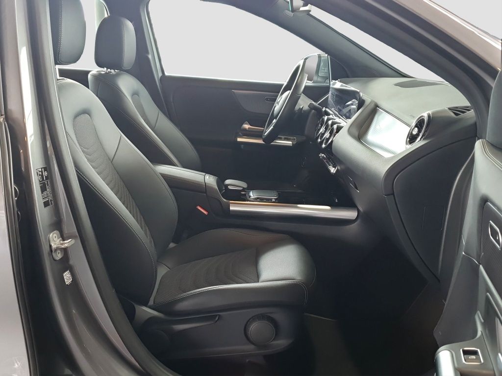Fahrzeugabbildung Mercedes-Benz GLA 200 el.Heckklappe*AHK*Sitzheizung*Kamera*LED