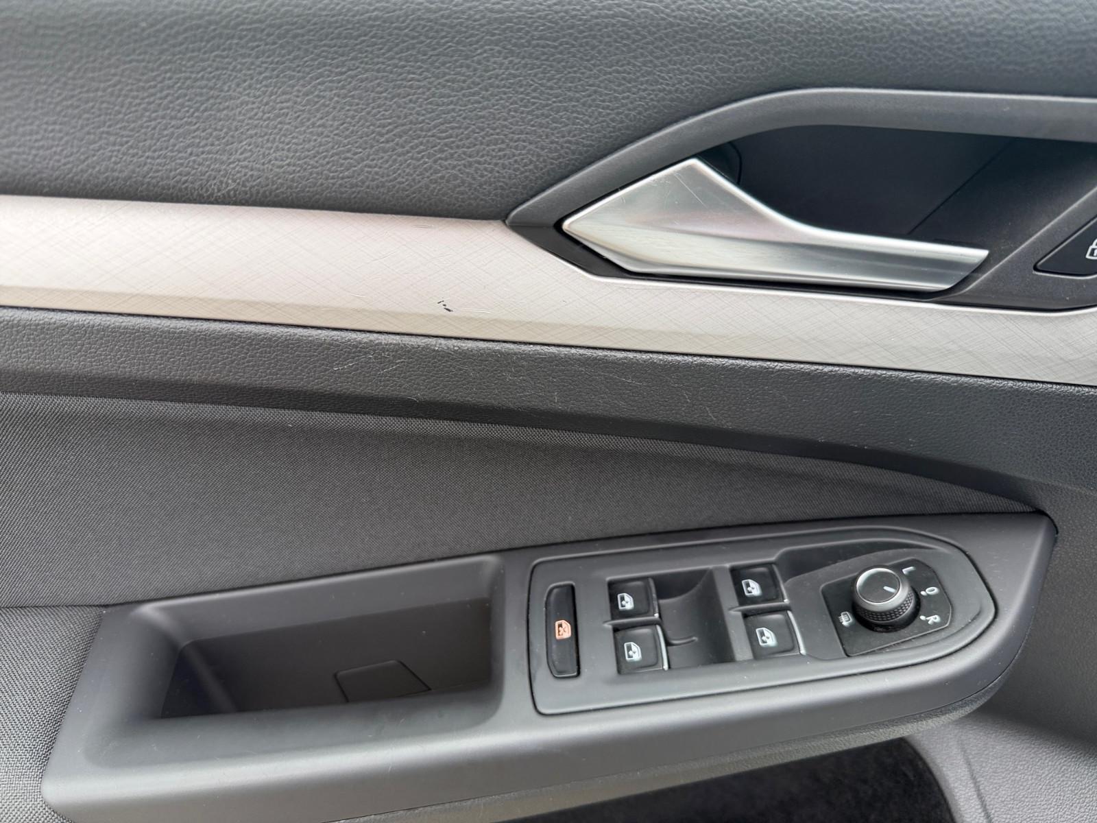 Volkswagen Golf VIII Lim. Life, миниатюра 16