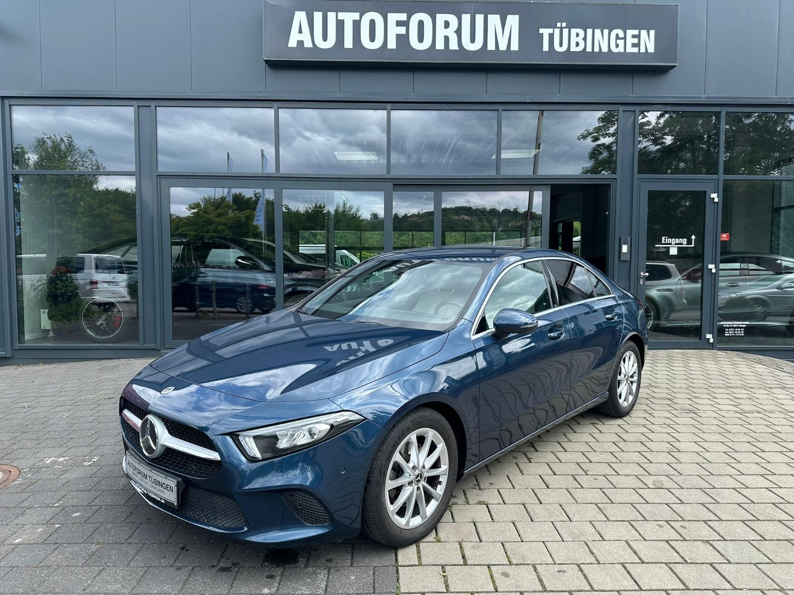 Mercedes-Benz A 180 d Limousine *Progressive*NAVI*AHK*LEDER*