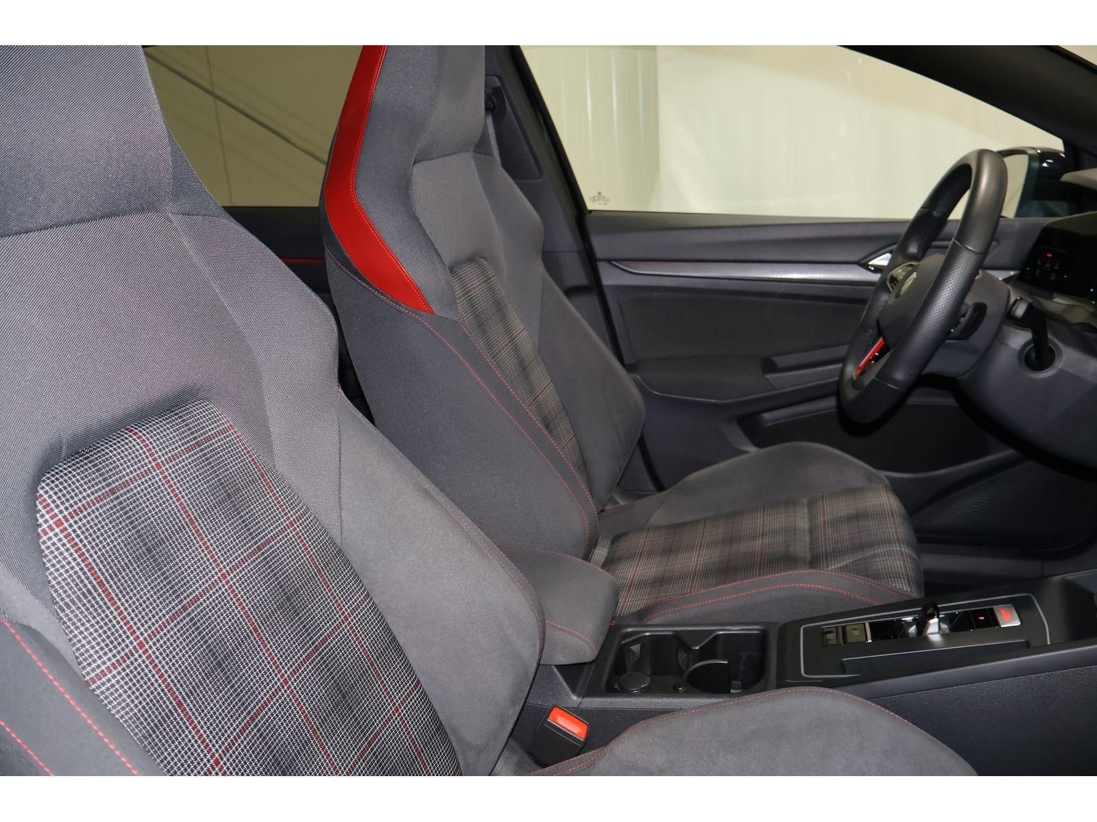 Volkswagen Golf VIII GTI Navi*PDC*R-Kamera *, миниатюра 5