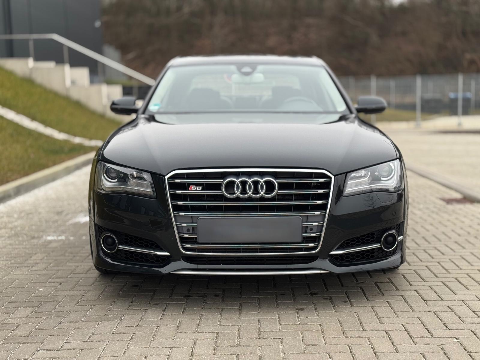 Audi S8 Langversion