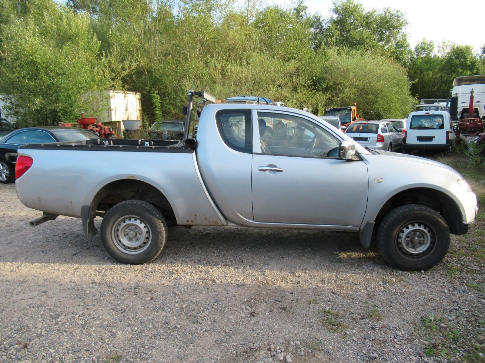 Mitsubishi L200 2.5 DI-D=LKW=2-türig=4x4=Diff.-Sperre=Klima