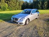 Mercedes-Benz Mercedes E 300 CDI - gebrauchte Mercedes-Benz E 300 aus dem Jahr 2010