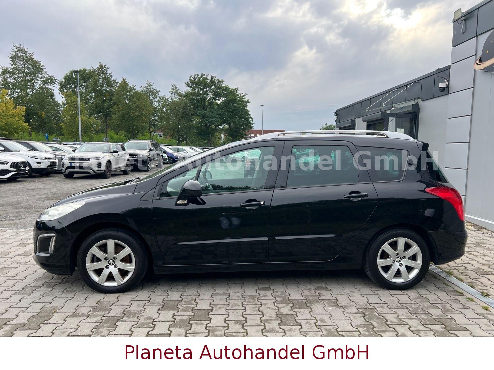 Peugeot 308 2011 — photo 9