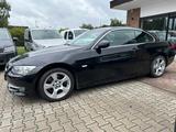 BMW Baureihe 3 Cabrio 330d Automatik*Klima*Navi* - mit Diesel-Antrieb: Cabrio, mit Klimaanlage