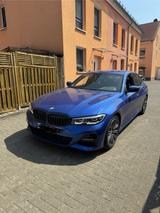 BMW 320d M Sport Automatik M Sport - BMW 320 Gebrauchtwagen in Frankfurt