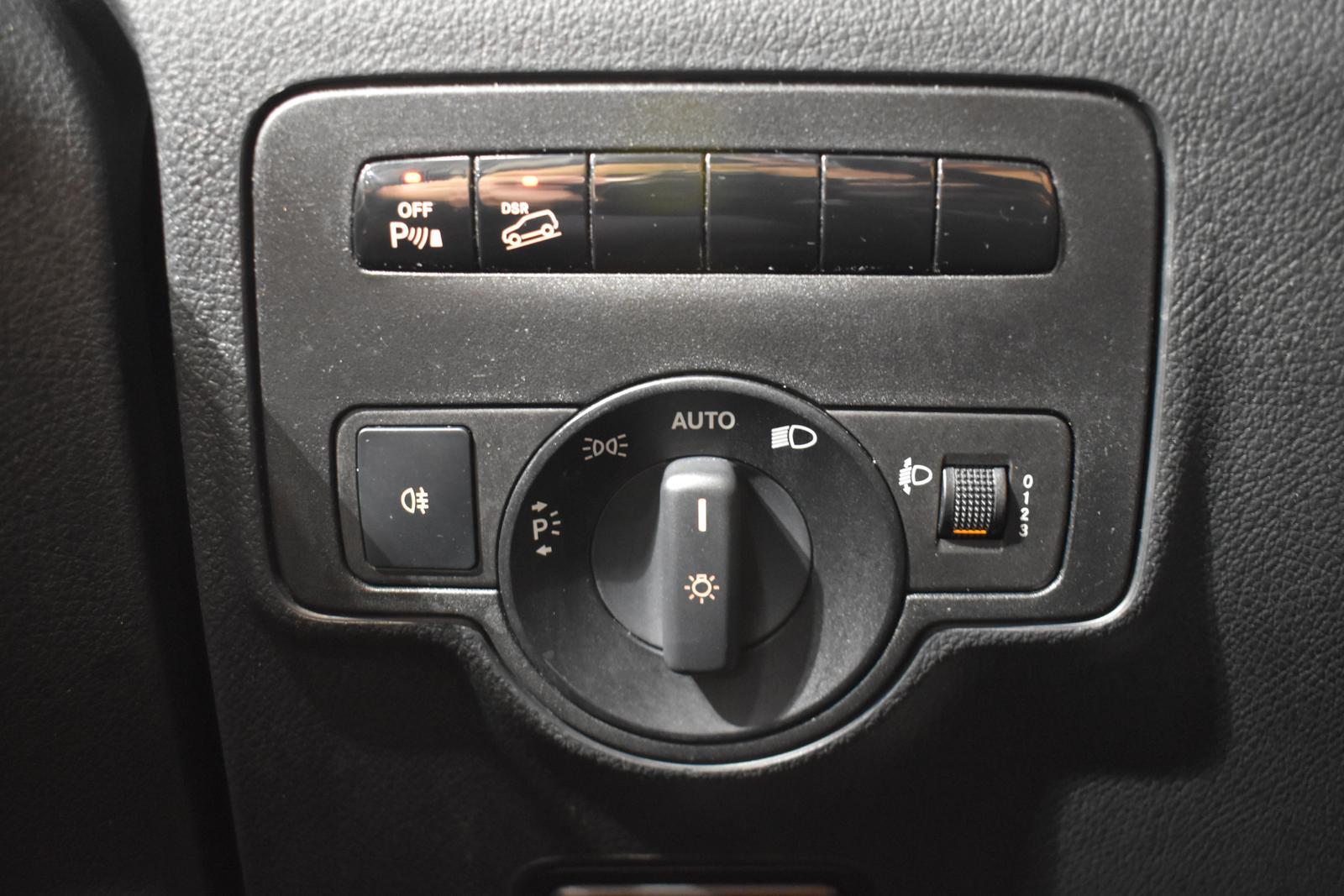 Mercedes-Benz VITO TOURER 114 4MATIC KOMPAKT 9-SITZER 2x KLIMA
