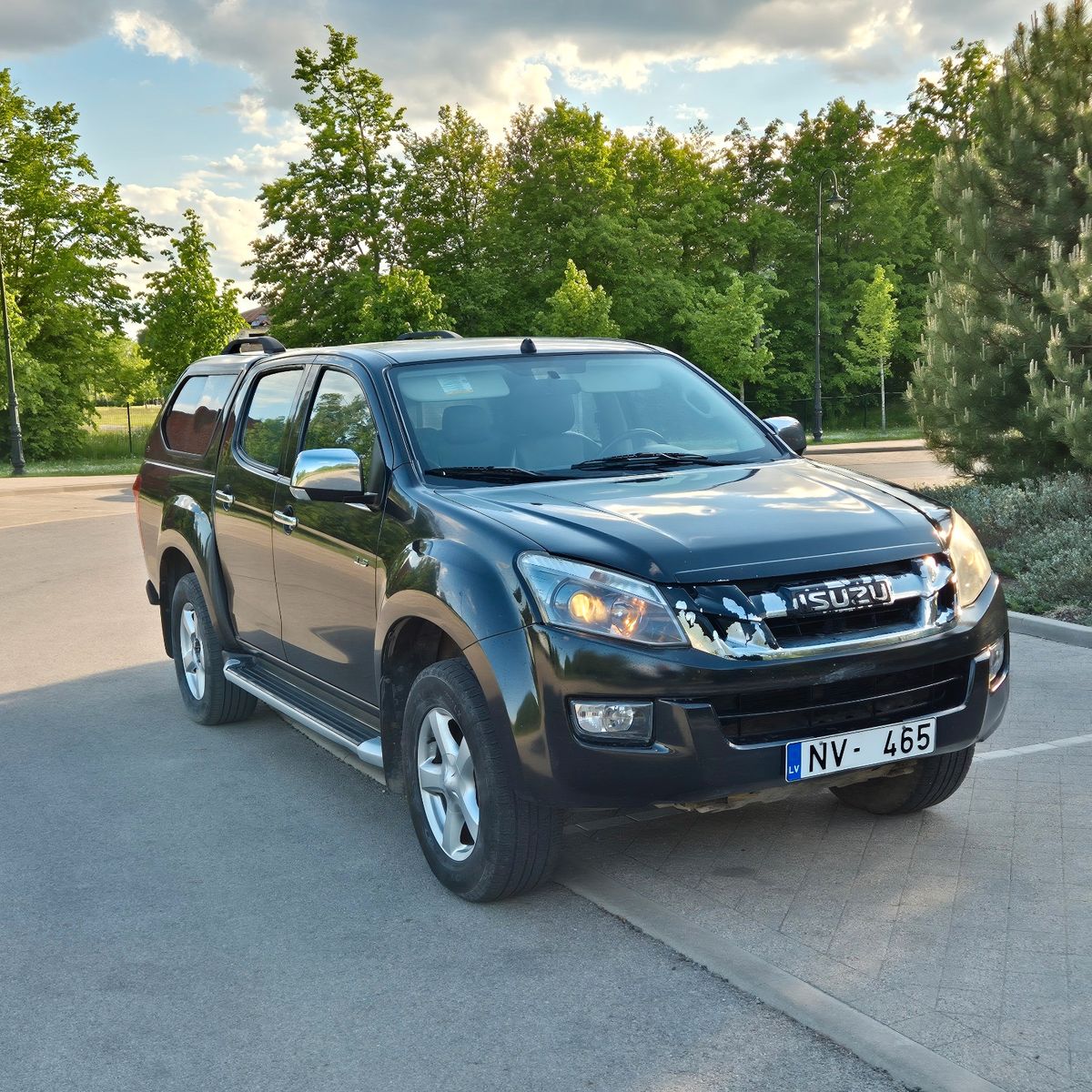 ISUZU D-Max