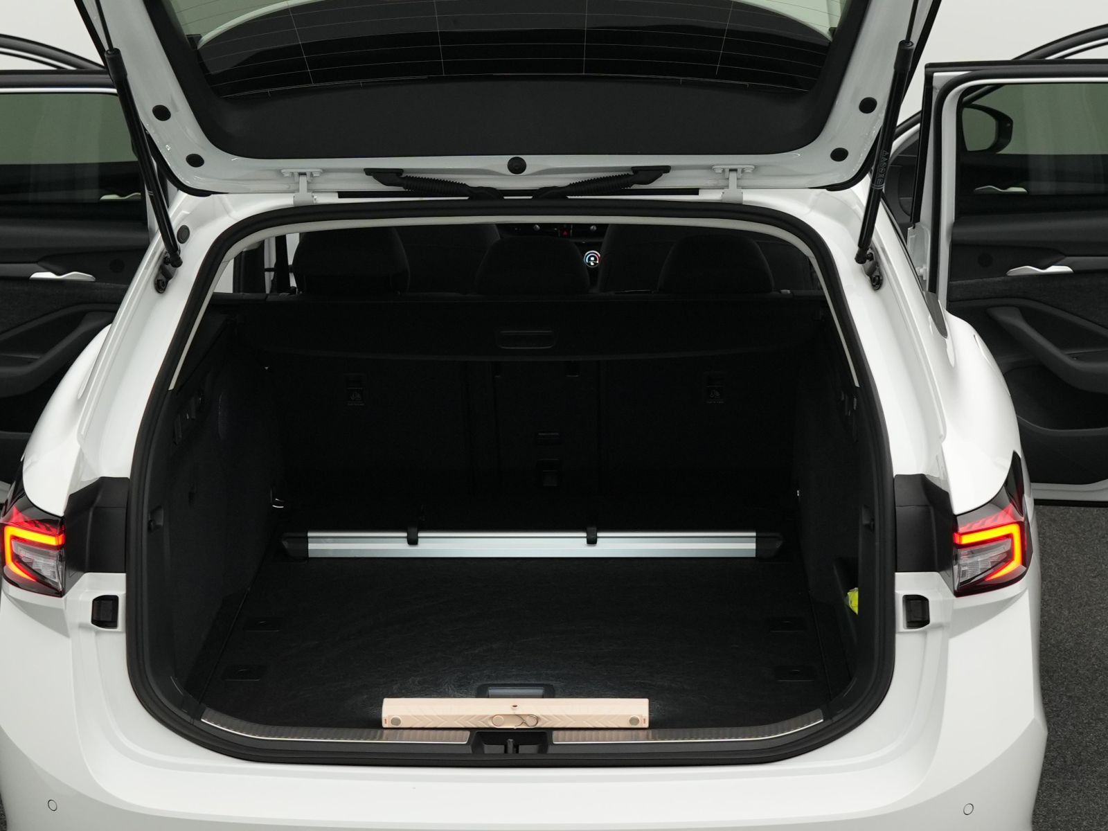 Skoda Superb - Bild 15