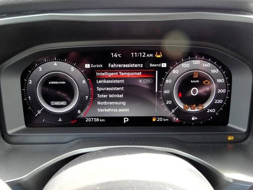 Fahrzeugabbildung Nissan Qashqai 1.3 DIG-T MHEV Tekna + ALW-Reifen