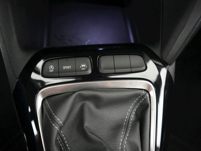 Corsa F FACELIFT GS+LED LICHT+RÜCKFAHRKAMERA+SIT