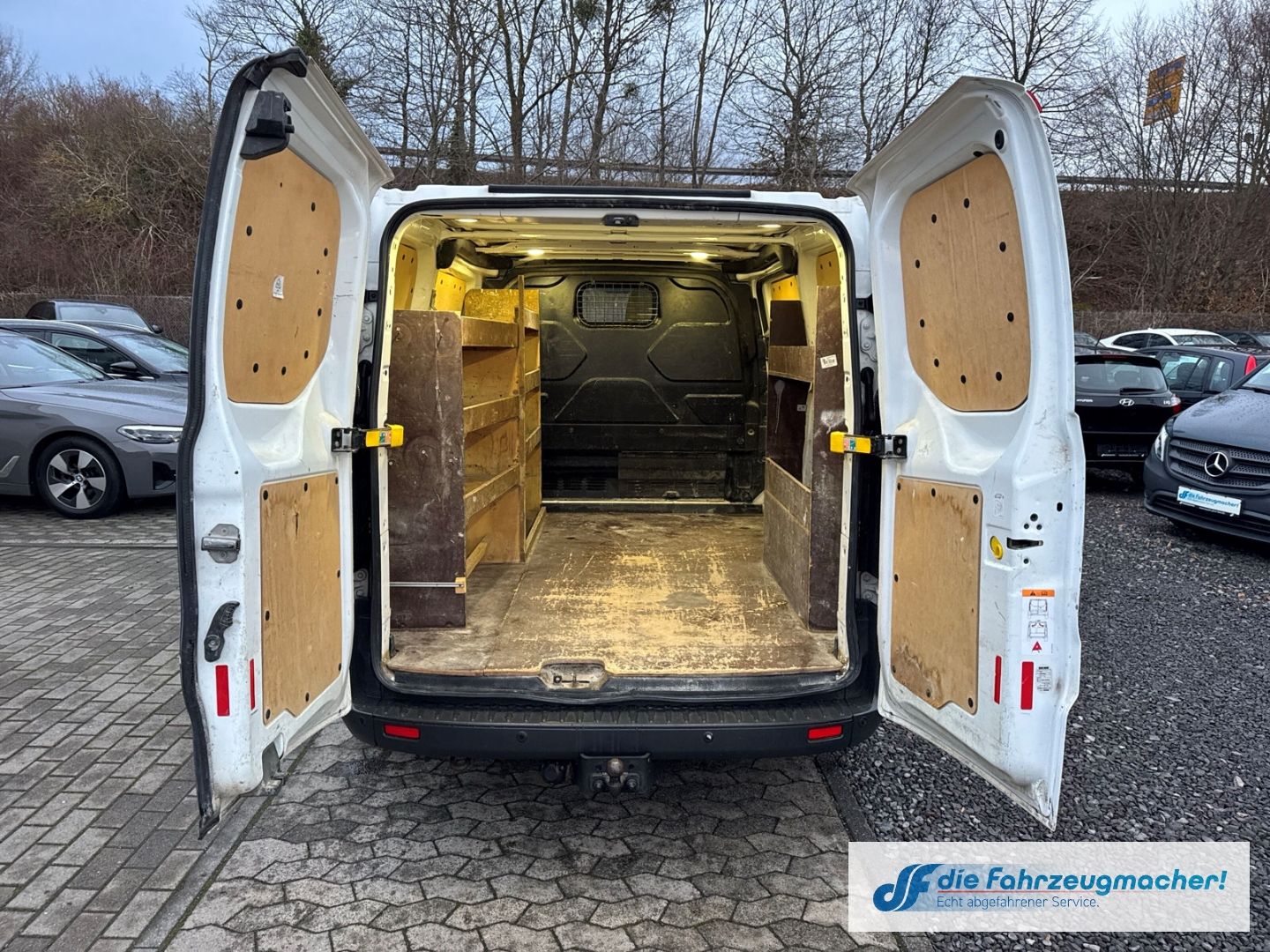 Fahrzeugabbildung Ford Transit Custom Kasten 290 L1 Trend 2.0 TDCi *EXP