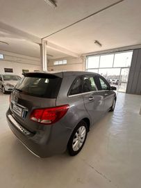 Mercedes B 180 - 7