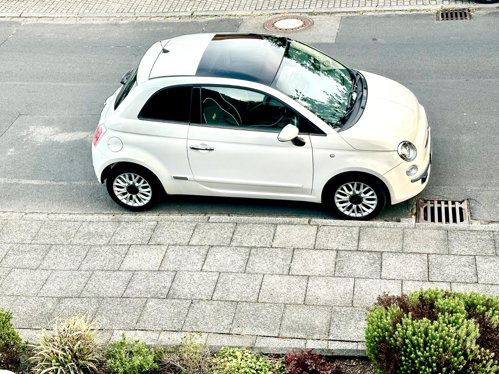 Fiat 500 Automatik Lounge wie neu Klima Scheckheft1A