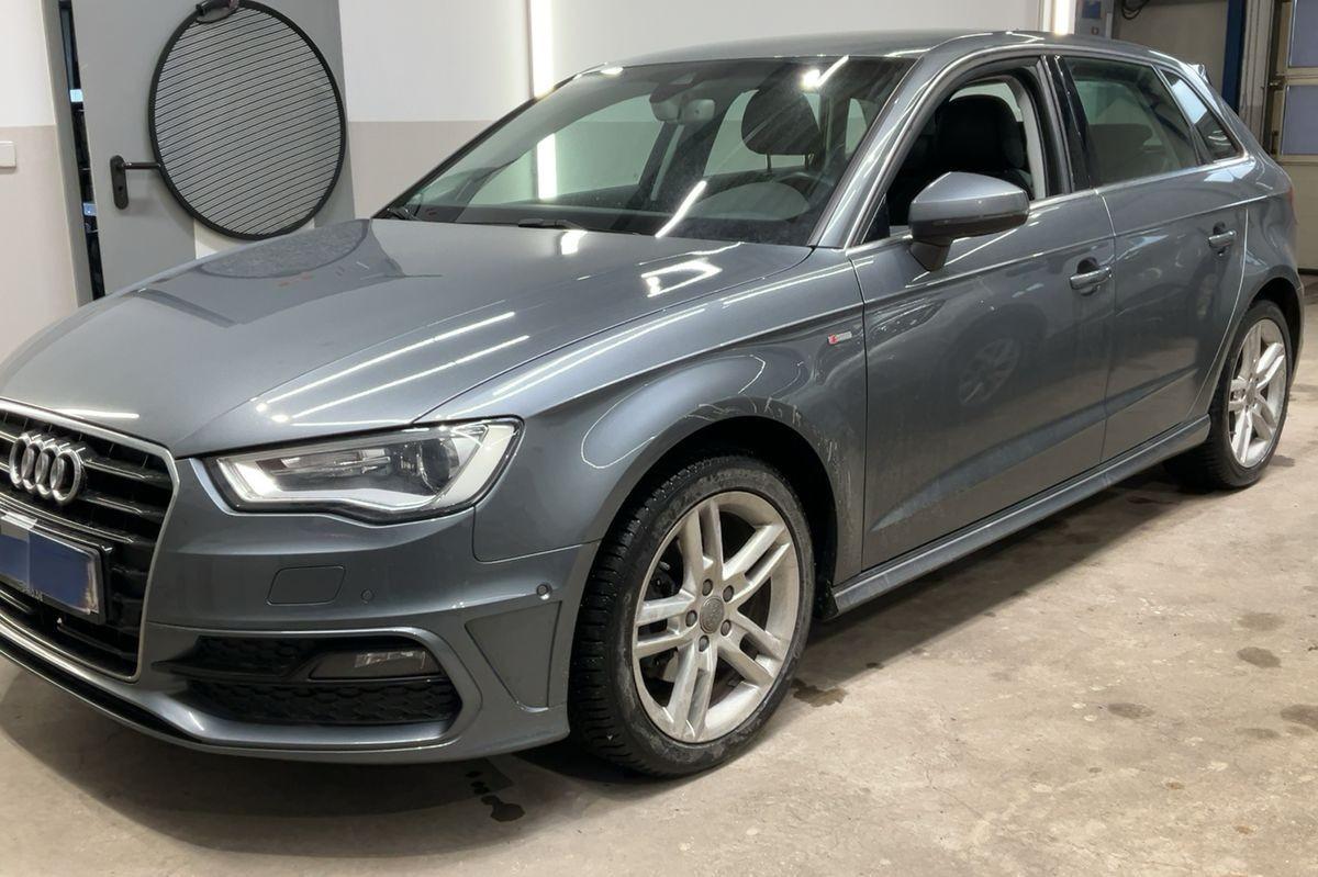 Audi A3 Sportback Aut. S Line MMI+ ACC Spur DSP Rük