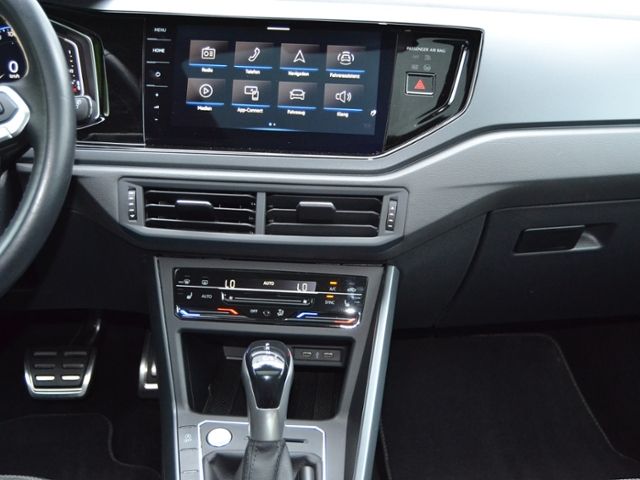 Polo 1.0 TSI 110 PS DSG R-Line IQ.DRIVE/PANORAMA