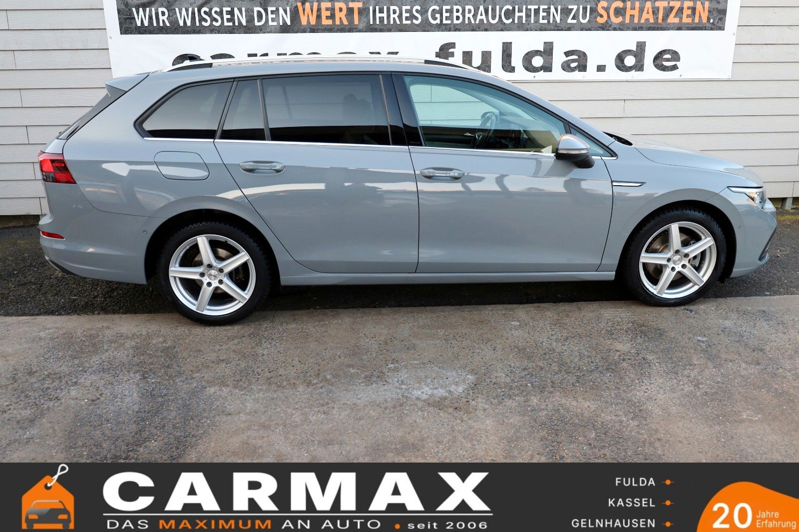 Fahrzeugabbildung Volkswagen Golf VIII Variant Style Navi,LED,Harman/K,ACC,SH