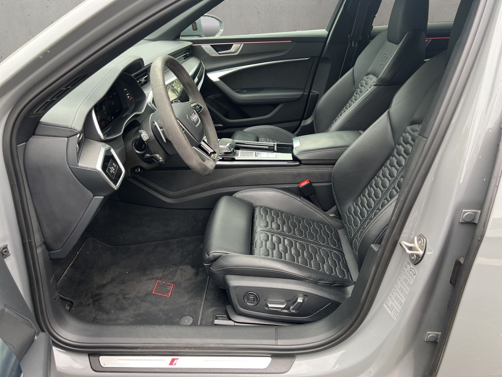 Audi RS 6 Avant 4.0 TFSI quattro 600 PS foto 9