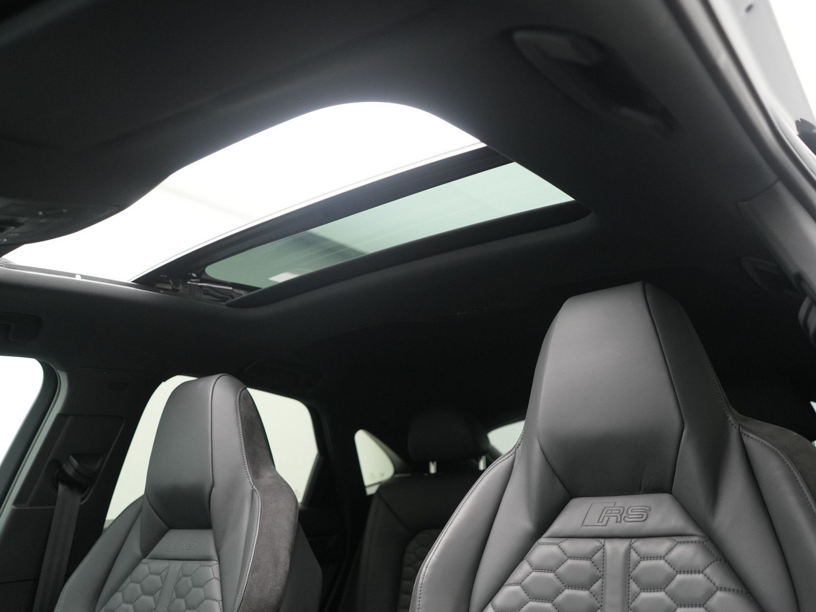 Audi RSQ3 - Bild 8