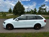 Skoda Octavia Combi Ambition*DSG*XENON*TEMPOMA*CARPLAY - Skoda Octavia aus 2017