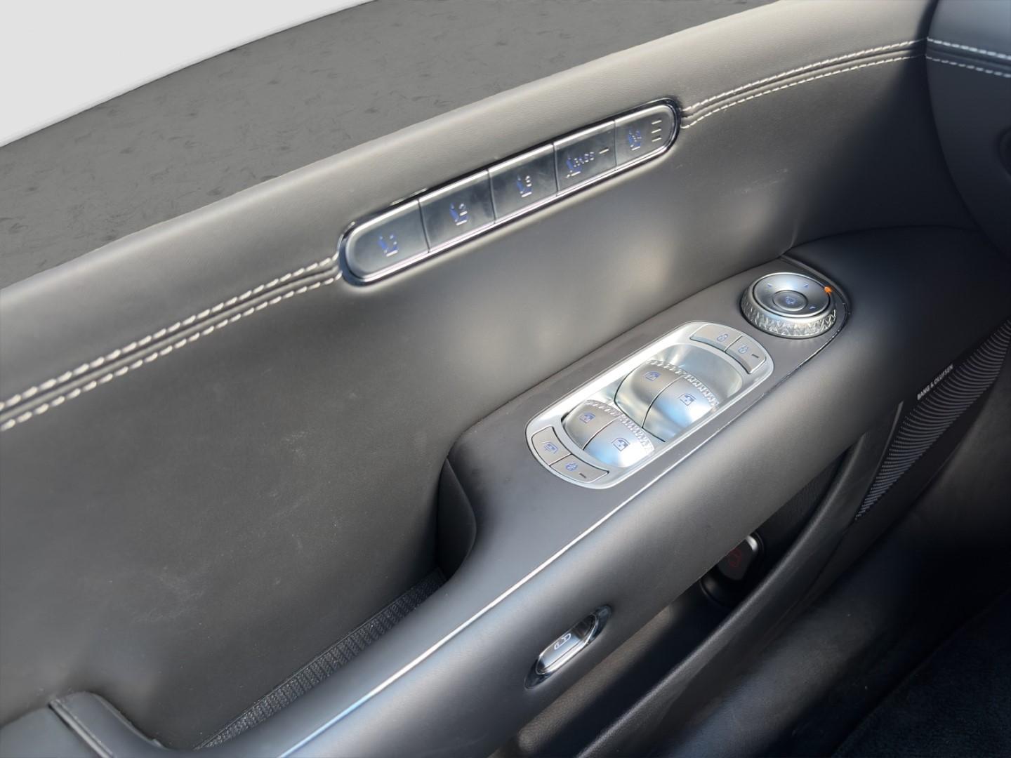 Genesis G90 LUXURY SBW *CAM*LEDER*PANO*CARPLAY*MASSAGE*A